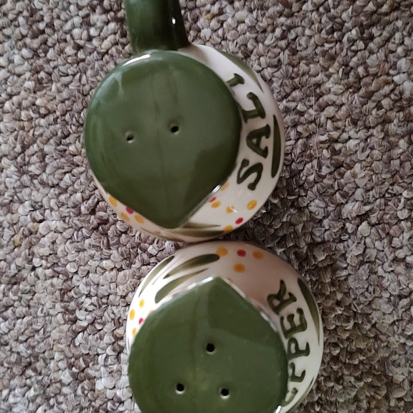 Temptations Ceramic Salt and Pepper. No flaws. - Picture 2 of 4